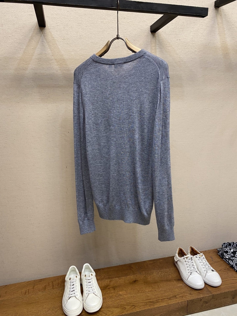 Bv*b*rry sweaters